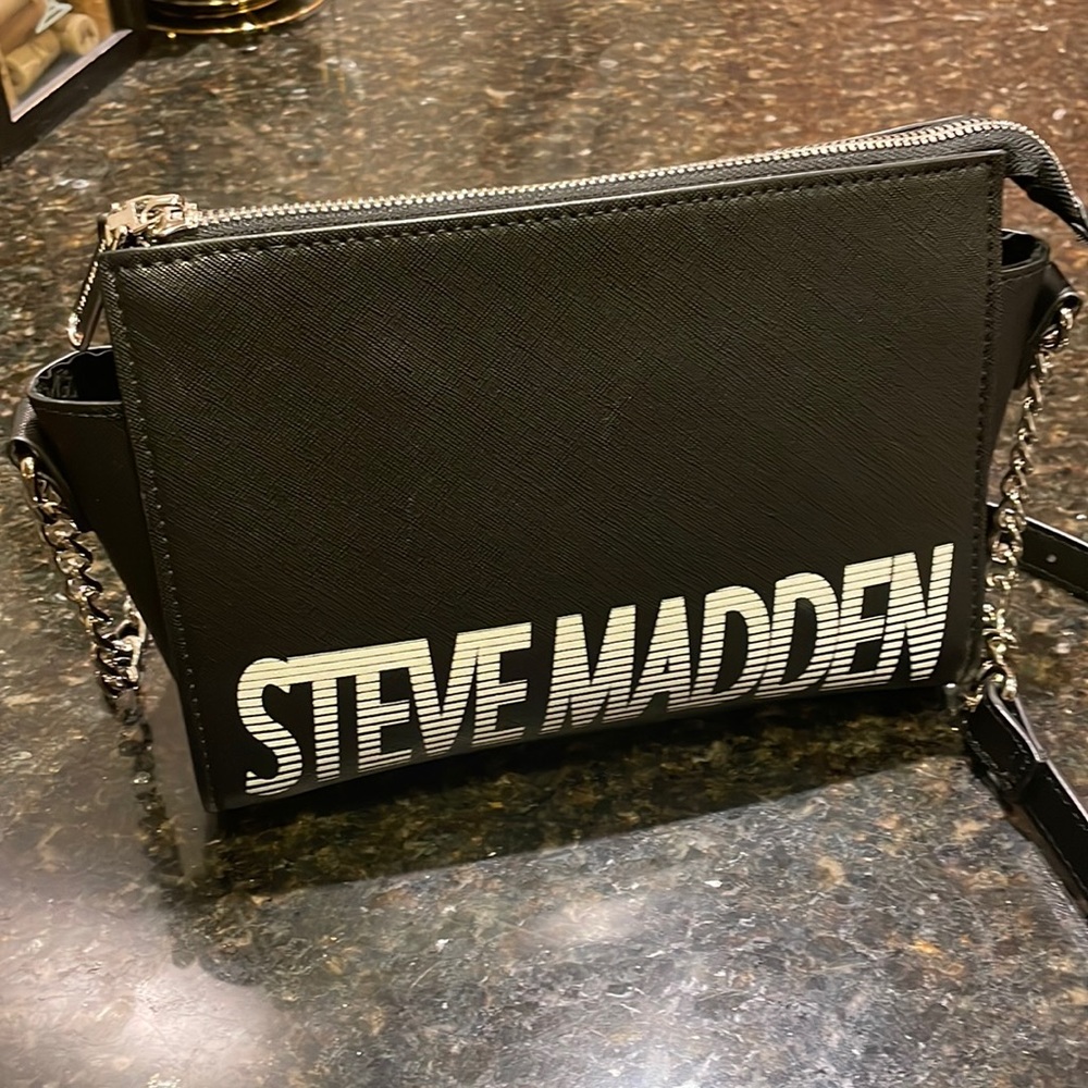 Steve Madden Black Crossbody Purse